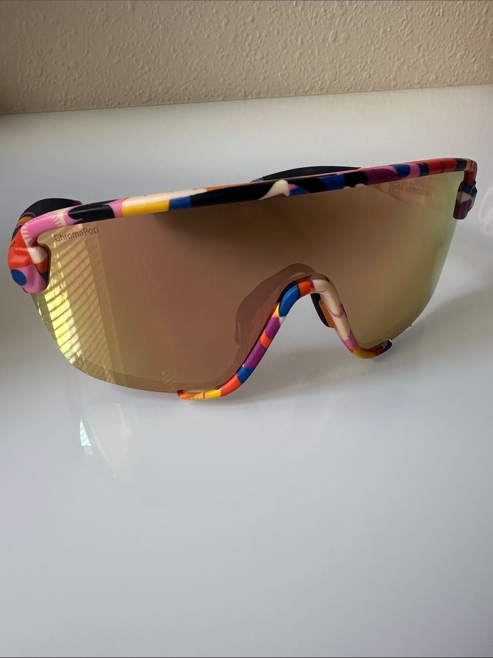 SMITH Bobcat Multicolor Pattern Shield Sunglasses with Gold Lens Lisa Congdon